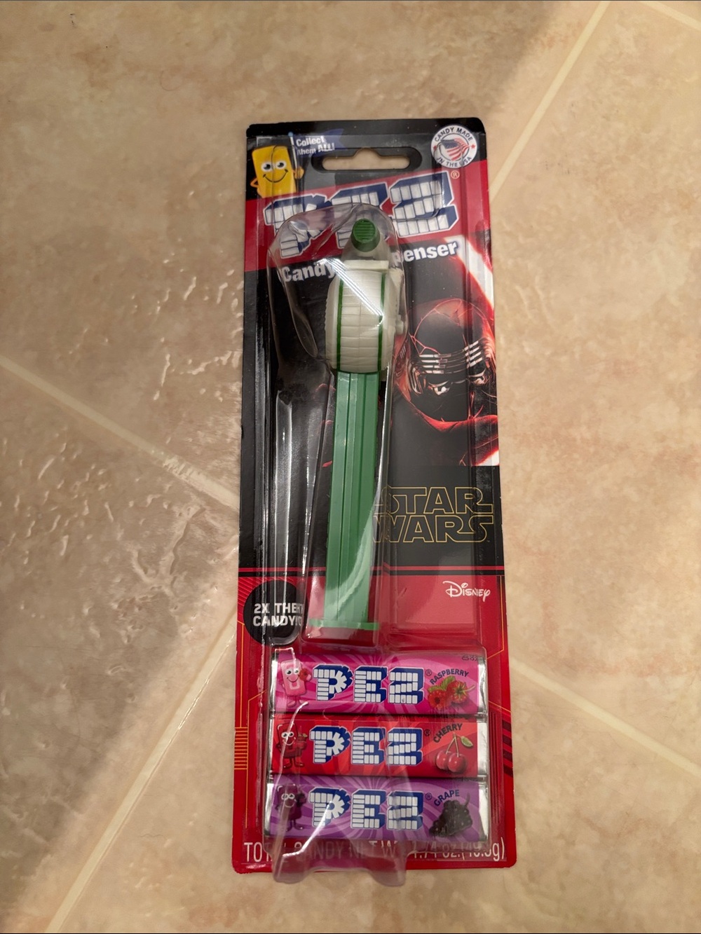 Disney Star Wars Green and White PEZ Candy Dispenser(Droid D-O)